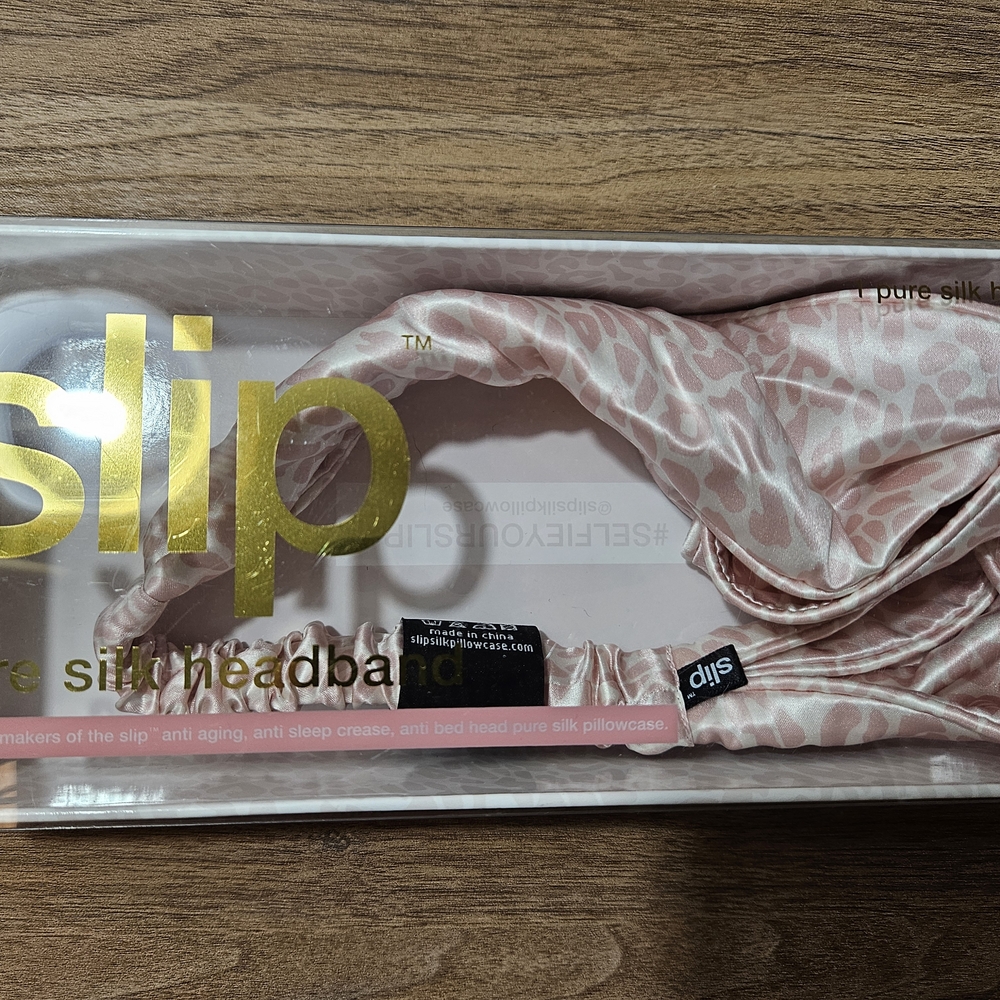 Slip Pure Silk Headband in Pink Leopard